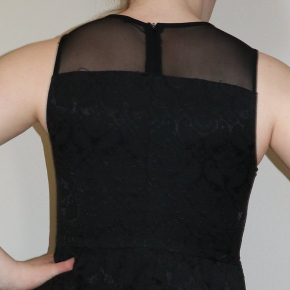 Short Black Suzy Shier Lace/Pearl Dress - Picture 5 of 8